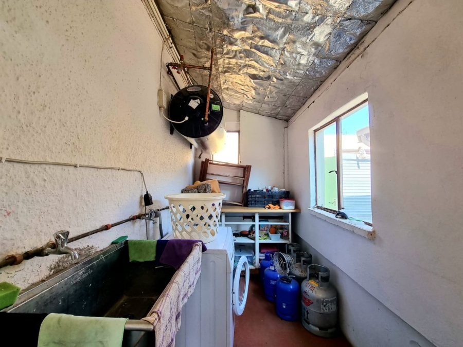 3 Bedroom Property for Sale in Beaconsfield Northern Cape